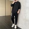 Novo Terno Esportivo Casual 2023 Masculino Primavera e Outono Conjunto de Roupas Bonito e Combinando na Moda Moletom Fino Roupa Masculina