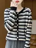 Cárdigan de punto a rayas de colores retro para mujer, otoño invierno, suave, esponjoso, estilo perezoso, suéter, prenda exterior rejuvenecedora