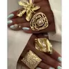 Conjunto de Anillos Florales Exagerados Estilo Old Money Accesorios para Mujer, Anillos Geométricos de Aleación de Gama Alta Nicho Joyería