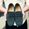 Zapatos de hombre entrega única clásico de moda británica casual mocasines slip-on zapatos de talla grande transfronterizos mocasines de cuero genuino