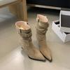 Botas Elegantes Slim para Mulheres no Outono Novo Estilo Botas Slim Estampa de Leopardo Bico Fino Salto Agulha Camurça Salto Alto Botas Curtas