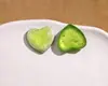 Pendientes de resina con forma de corazón, con forma de lámina plateada brillante de 24 mm, con diseño de grietas, para mujer, con horquilla para el pelo, para funda de teléfono, material de joyería DIY