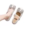 Sapatos de Salto Baixo com Bico Aberto Estilo Francês para Mulheres, Novo Modelo Verão 2026, Strass, Aumento de Altura, Sola Macia, Sapatos Mary Jane Versáteis para Mulheres Baixas