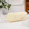 Estuche de Lápices de Lunares Azules y Blancos Estilo Sal ins Bolsa de Almacenamiento de Gran Capacidad para Estudiantes de Alto Valor Bolsa de Papelería con Patchwork de Mousse de Estrella