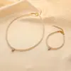 Joyería Transfronteriza Europea y Americana para Chicas Mejor Amiga Collar Corto Personalizado Cadena de Clavícula con Perlas de Imitación de Lujo Ligero Collar al por Mayor