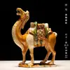 Caballo Tang sancai llegó con éxito decoración de pasillo estilo chino de cerámica arte de escritorio regalo de inauguración regalo de negocios