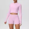 Conjunto de Yoga para Mujer con Chaqueta Corta tipo Nube con Cremallera, Bolsillos Levanta Glúteos y Shorts Ajustados