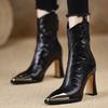 Botas de Tornozelo de Comércio Exterior para Mulheres 2026 Outono e Inverno Novo Estilo Bico Fino Salto Bloco Botas de Couro Salto Alto Elegantes Curtas para Senhoras Atacado
