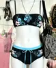 Maiô Tomara que Caia Floral Tropical com Base Preta, Cós Largo de Cor Contrastante e Calcinha Sem Alças, Maiô Duas Peças para Férias na Praia, Estilo Hot Girl