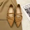 Sapatos femininos estilo francês, bico fino plano, estampa de leopardo, novos modelos primavera e outono 2025, adequados para combinar com saias, sapatos Mary Jane de festa