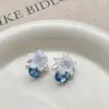 Pendientes de Botón de Flor y Perla Nuevos de Verano 2026 Pendientes de Cristal Azul para Mujer, Diseño Único y Hermoso