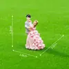 Figuritas de pareja de novios de rosa miniatura para micropaísajes, accesorios de decoración DIY para casas de muñecas, pequeños adornos de escritorio