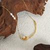 Collar con colgante de flor de rosa con lámina de oro, perla natural de agua dulce, acero inoxidable, cadena para la clavícula de titanio, nuevo en el mercado transfronterizo, estilo europeo y americano