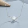 Collar de perlas de diamante en forma de V de plata de ley 925 para mujer, cadena de clavícula de perlas de lujo ligeras y modernas, joyería de plata con personalidad y temperamento.