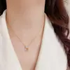 Collar de Moda Versátil Coreano y Japonés Exquisito con Zirconia Ovalada, Gota de Agua y Borla, Cadena para Clavícula con Diseño Único de Lujo Ligero