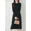 Estilo Novo Outono e Inverno Vestido Vazado Feminino Gola Redonda Lã Estendido Tricô Acima do Joelho Vestido Suéter Base Estilo Francês