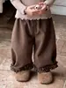 [Personalizado] Chaleco elegante de forro polar con estampado floral, nueva capa base de invierno y pantalones de pierna ancha - un conjunto de ropa para niñas