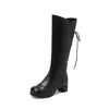 2026 Novas Botas Femininas de Couro com Bico Redondo, Cadarço e Zíper Lateral, Botas de Montaria de Cano Alto, Sapatos Femininos de Salto Médio, Tamanhos 30-50, Botas de Exportação