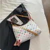 Bolso de Hombro Versátil Retro Bolso de Axila Bolso de Lujo Accesible para Presbitas Bolso Cruzado de Hombro Único Nuevo de Alta Gama para Mujer 2025