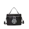 Bolso Nuevo de Moda Bolso Cuadrado Pequeño 2026 Moda Versátil Casual Bolso con Estampado de Letras Bolso de Hombro Bolso Cruzado Texturizado