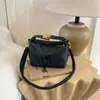Bolso de Moda Retro para Mujer Otoño e Invierno 2025 Lujo Ligero Simple Versátil Gama Alta para Viajar al Trabajo Bolso Cruzado Versátil Bolso Versátil