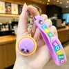 Chaveiro de coque moderno e popular, pingente de boneca emoji fofo, decoração para mochila de estudante, pequeno presente, mercadoria de feira de rua