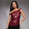 Chal sin mangas de estilo europeo y americano transfronterizo 2026 Nuevo de Cuero Asimétrico de un Solo Hombro de Moda Personalizado para Mujer