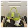 2025 Moda Estilo Coreano Comutador Grande Capacidade Nova Tendência Casual Simples Bolsa Carteiro Uma Alça Transversal Pequena Quadrada