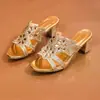 Zapatos de moda tipo "mom" europeos y americanos, pantuflas sexys de tacón alto con pedrería para mujer, sandalias de tacón medio grueso para exteriores para mujer en verano