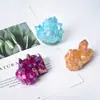 Clúster de Cristal Natural Blanco Galvanizado Clúster de Cristal Galvanizado Multicolor Morado Azul Rosa Verde Desmagnetización Purificación Adornos de Piedra en Bruto Venta al por Mayor