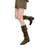 Botas femininas compridas, estilo retrô, de couro legítimo, com salto plataforma alto e grosso, da nova coleção outono/inverno, projetadas para fazer mulheres baixinhas parecerem mais magras, com design franzido e salto empilhado.
