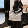 Bolso Tote de Algodón Acolchado de Gran Capacidad 2024 Invierno Nueva Moda Versátil Simple Portátil para Viajes al Trabajo Hombro Axila