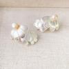 Pendientes Suaves de Montaña Soma Suaves de Tres Capas Flor de Cuatro Pétalos Petalo Plata Cepillada Perla de Agua Dulce Nicho Elegantes Versátiles Estilo Nacional