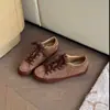 Otoño 2026 Nuevos Zapatos de Entrenamiento Casuales de Cuero Genuino de Moda Versátiles de Suela Gruesa que Aumentan la Altura con Cordones y Zapatos Cortez para Mujer