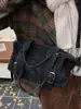 Bolsa tote transfronteriza de gran capacidad, estilo coreano, diseño de nicho, bolsa versátil para el hombro, moderna, simple, retro, adecuada para ir al trabajo, bolso de hombro, bolso cruzado