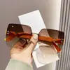 Óculos de sol sem aro em degradê de duas cores 2025 óculos de sol femininos para dirigir tendência da moda óculos de sol de celebridade da internet