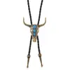 Cadena de suéter personalizada con cabeza de toro incrustada de turquesa de aleación retro nueva europea y americana, versátil y creativa, unisex, cuello polo