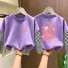 Camiseta de manga longa 100% algodão para meninas, nova para primavera e outono, camisa de base infantil, tamanho médio e grande, blusa infantil de duas peças falsas com desenho