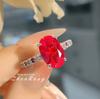 Elegante Anillo Sencillo de Simulación Zafiro Real Combinable Diamante de Alto Carbono Corindón Rojo Azul Anillo de Diamante Huevo de Paloma Mujeres