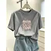 Camiseta de algodón puro para mujer, cuello redondo, manga corta, nueva moda 2026, casual, elegante, rejuvenecedora, color café, para verano