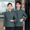 Ropa de Trabajo para el Personal de Limpieza de Propiedades Yunduo Manga Larga Femenina Limpiadora de Habitaciones de Hotel Tía Talla Grande Aplogo