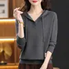 2026 Ropa de punto con capucha para madres de mediana edad, sudadera básica nueva para mujer, primavera y otoño, talla grande, suelta, casual