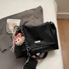 Bolsa de Grande Capacidade para Mulheres 2026 Nova Tendência Bolsa de Ombro de Luxo Versátil de Verão para o Dia a Dia Bolsa Transversal com Corrente