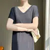 Vestido de punto para mujer, color liso, cuello en V delantero y trasero, estilo casual suelto para el trabajo, seda helada, con cuentas, delgado, por encima de la rodilla