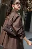 Bolsa de Ombro Fashionável 2026, Estilo Minimalista, Bolsa Pequena Quadrada Transversal Elegante e Estilosa, Bolsa de Mão Vintage, Versão Coreana para Exportação