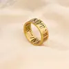 Anillo de Acero de Titanio con Números Romanos Huecos de Moda Trendy Cool de Venta Caliente Transfronteriza 8mm Punk Popular para Hombre Venta al por Mayor