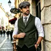 Nueva colección de otoño e invierno: chaleco de hombre con cuello en V de espiga, estilo retro británico talla europea, adecuado para bodas, negocios y uso casual
