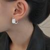 Pendientes de plata de ley 925 con hebilla de oreja y textura cuadrada, diseño moderno de nicho, pendientes de alta calidad para mujer 2023