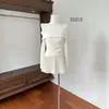 Suéter de punto único y elegante con hombros descubiertos y manga larga para mujer, perfecto para usar en capas en otoño e invierno.