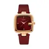 Reloj de mujer Gedi de lujo con esfera grande, reloj de pulsera de estilo nicho con correa de cuero, reloj de cuarzo impermeable para mujer al por mayor
